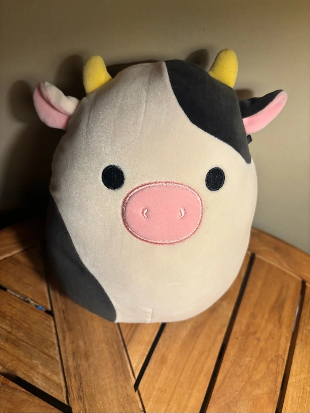 Squishmallows Cow Plush 9”x6”
